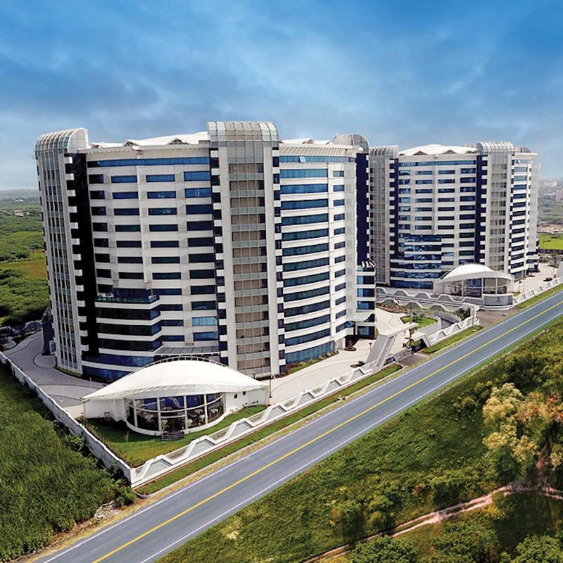 Rajhans Belliza Luxurious Studio Apartment Сурат Екстериор снимка